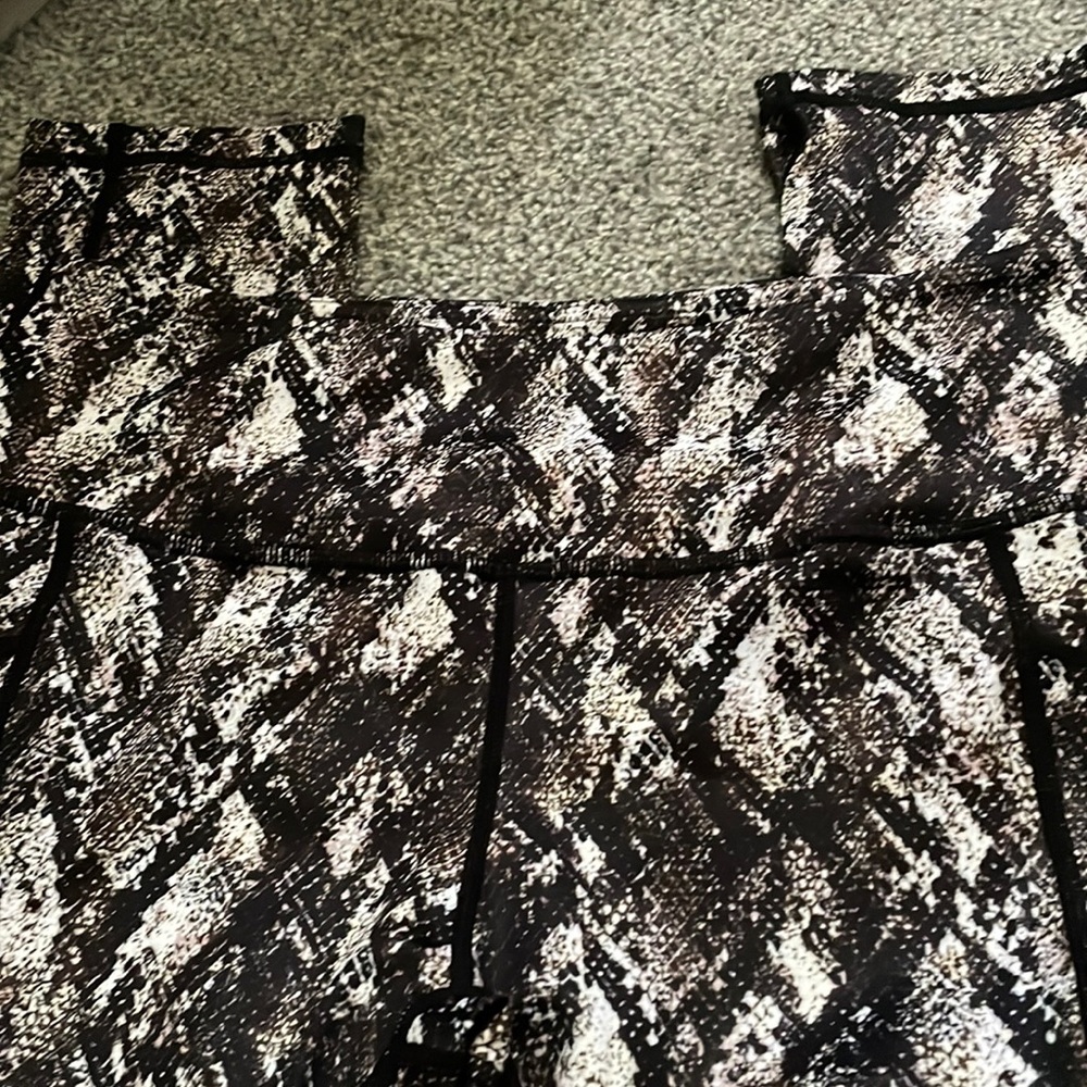CVG capri leggings